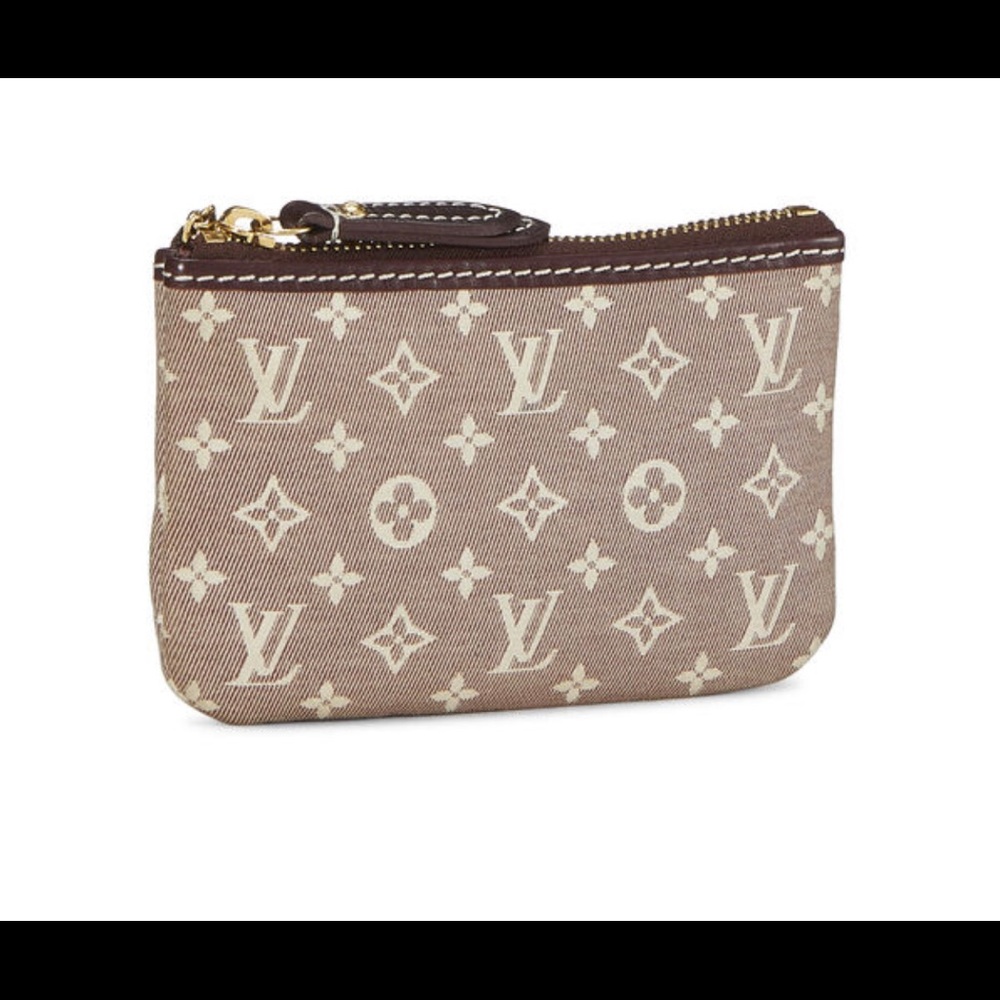 LOUIS VUITTON
BURGUNDY MONOGRAM MINI POCHETTE - Picture 3 of 4